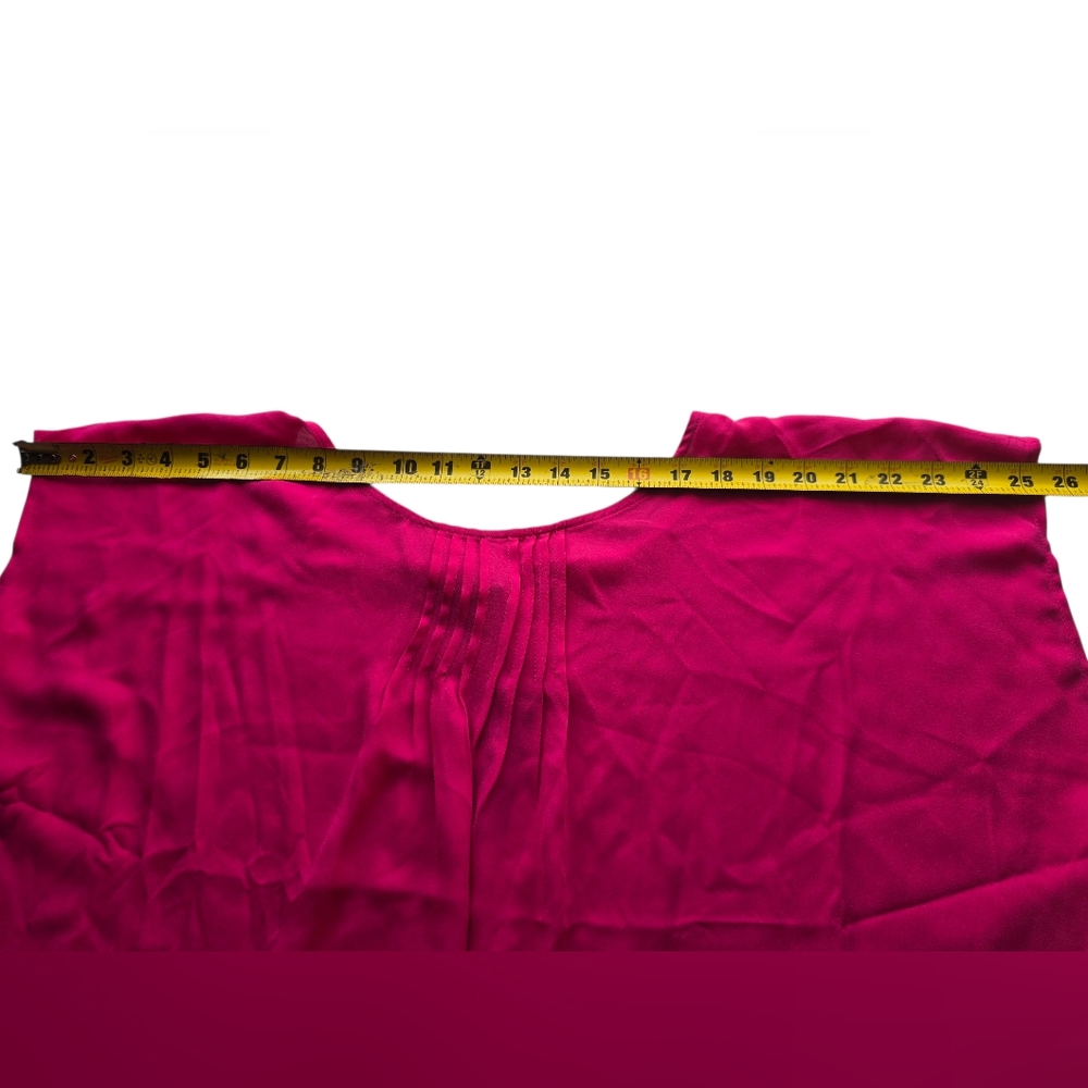 Torrid Women’s Fuchsia Sleeveless Blouse with Gathered Neckline Size 2X - Picture 8 of 12